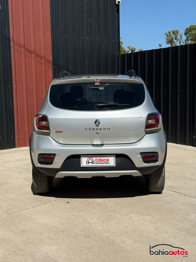 Renault Sandero Stepway 2017 usado en Bahía Blanca - foto 8