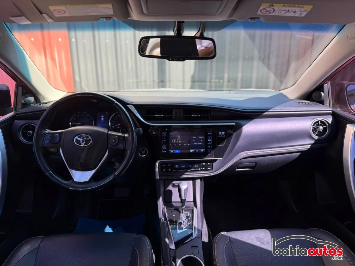 Toyota Corolla 2017 usado en Bahía Blanca - foto 4