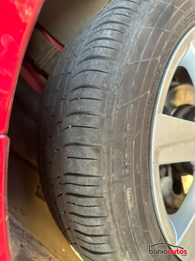 Peugeot 308 2015 usado en Punta Alta - foto 7