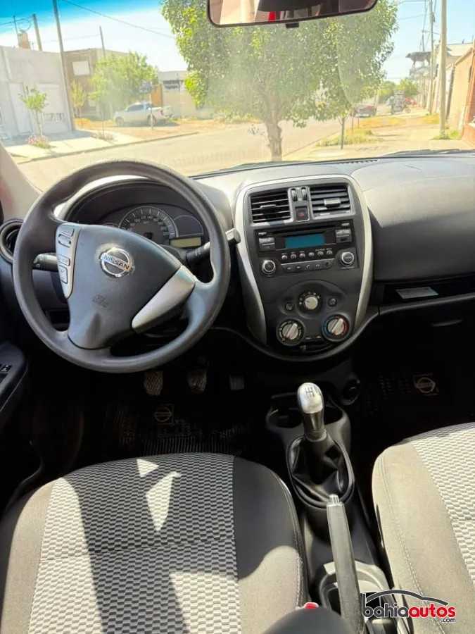 Nissan March 2018 usado en Bahía Blanca - foto 3