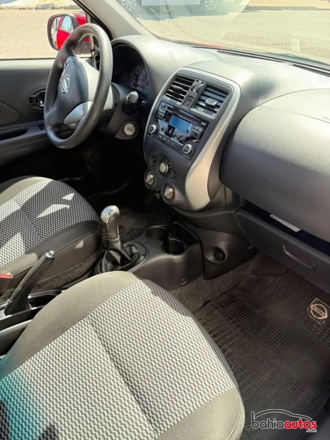 Nissan March 2018 usado en Bahía Blanca - foto 4