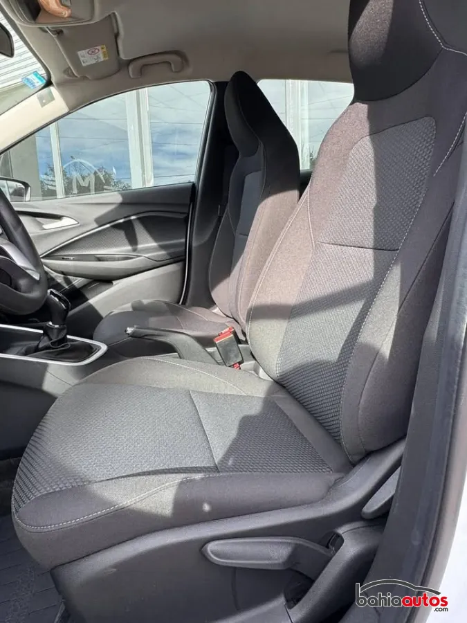 Chevrolet Onix 2025 usado en Bahía Blanca - foto 5