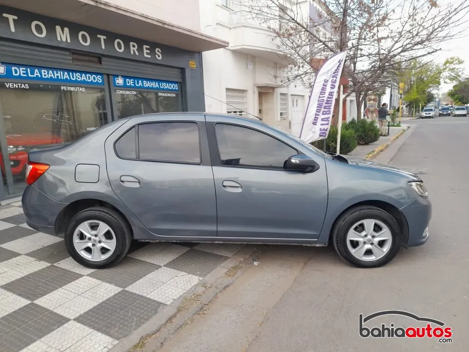 Renault Logan 2016 usado en Bahía Blanca - foto 3