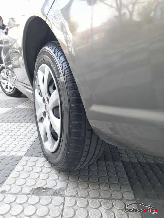 Fiat Siena 2015 usado en Bahía Blanca - foto 4