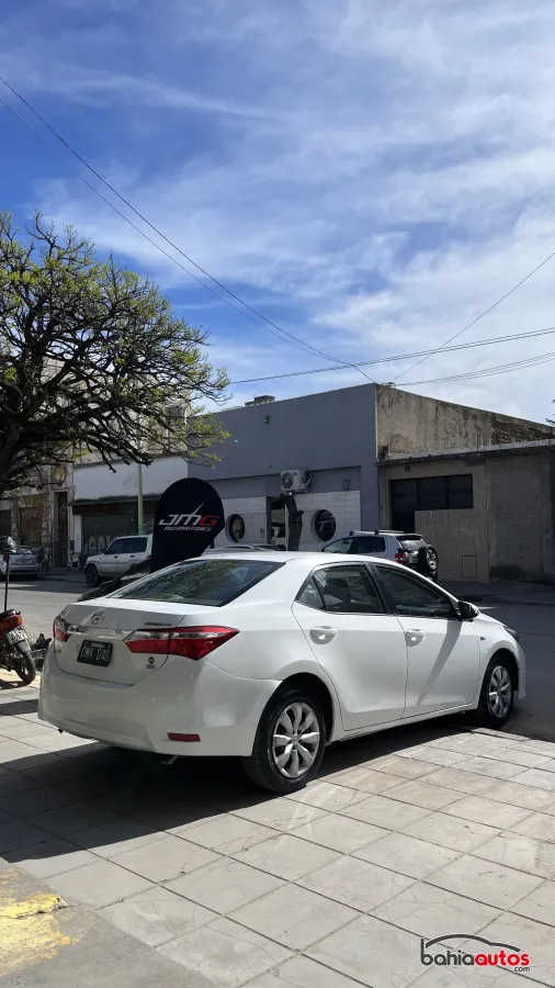 Toyota Corolla 2015 usado en Bahía Blanca - foto 2