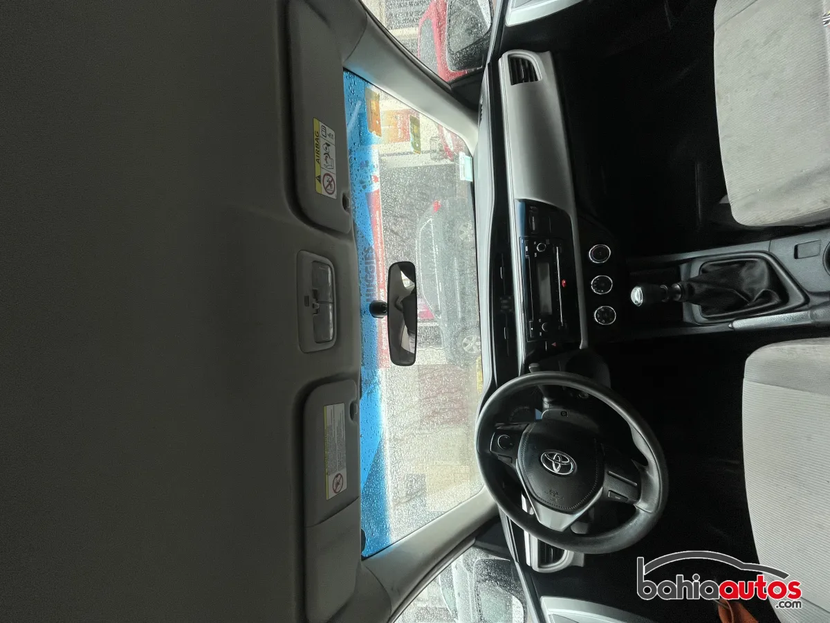 Toyota Corolla 2015 usado en Bahía Blanca - foto 4
