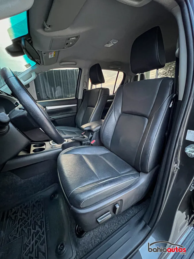 Toyota Hilux 2022 usado en Bahía Blanca - foto 8