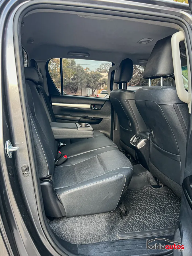 Toyota Hilux 2022 usado en Bahía Blanca - foto 9