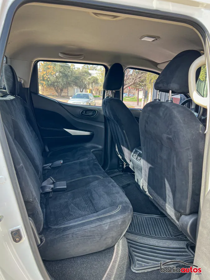Nissan Frontier 2018 usado en Bahía Blanca - foto 4