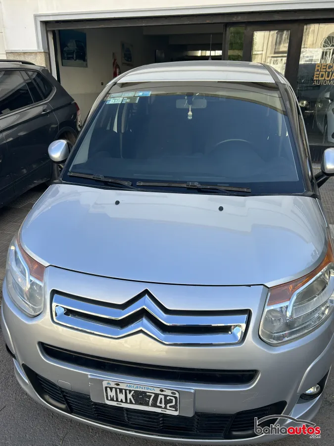 Citroën C3 Picasso 2013 usado en Bahía Blanca - foto 1
