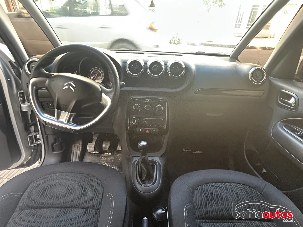 Citroën C3 Picasso 2013 usado en Bahía Blanca - foto 2