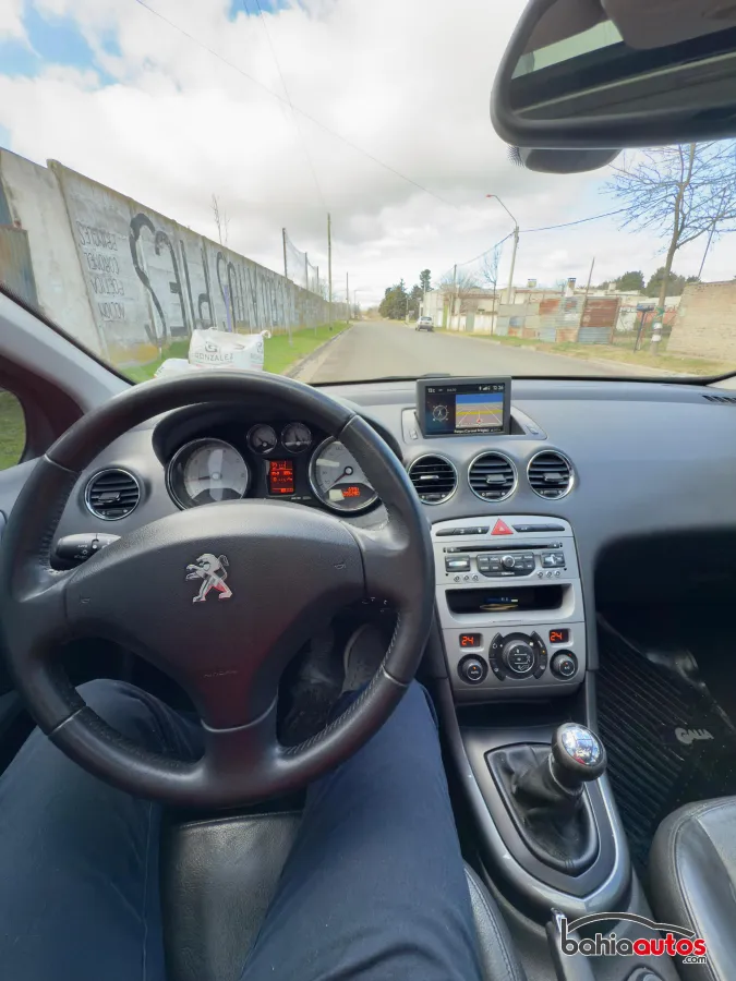 Peugeot 408 2013 usado en Bahía Blanca - foto 11