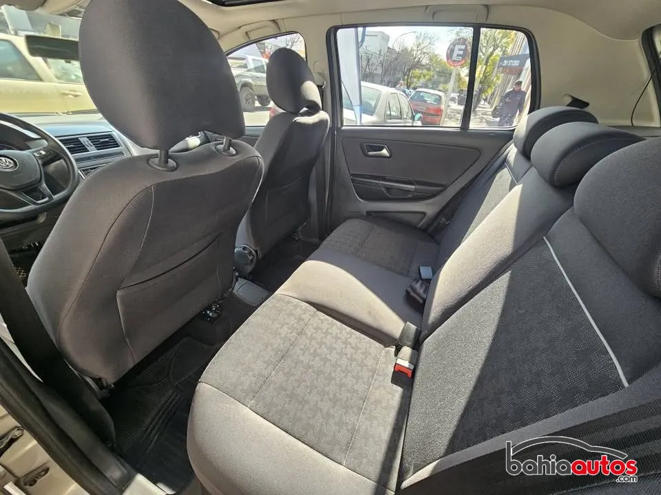 Volkswagen Fox 2016 usado en Bahía Blanca - foto 10