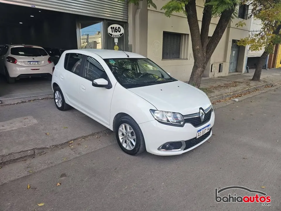 Renault Sandero 2018 usado en Bahía Blanca - foto 2