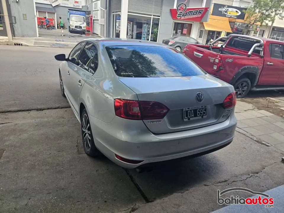 Volkswagen Vento 2012 usado en Bahía Blanca - foto 5