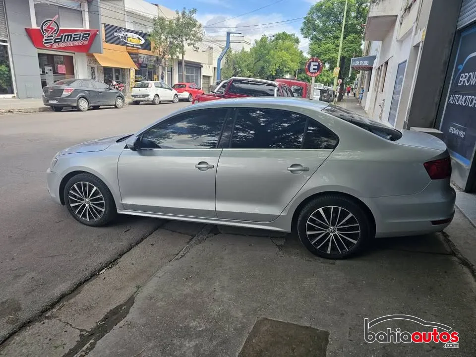 Volkswagen Vento 2012 usado en Bahía Blanca - foto 6