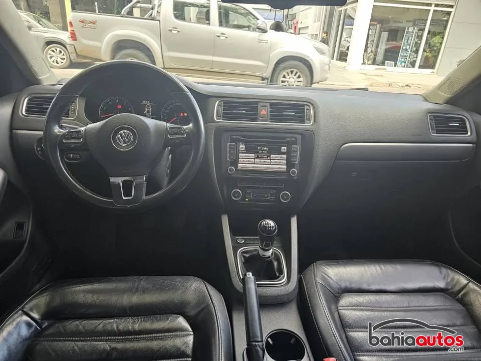 Volkswagen Vento 2012 usado en Bahía Blanca - foto 8