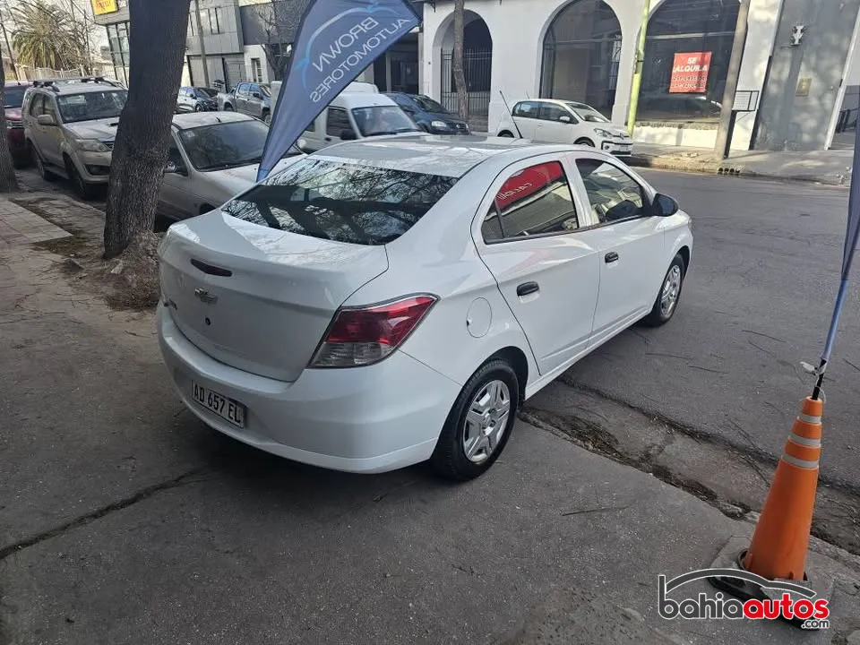 Chevrolet Prisma 2019 usado en Bahía Blanca - foto 4