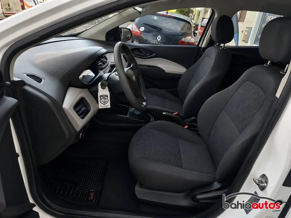 Chevrolet Prisma 2019 usado en Bahía Blanca - foto 7