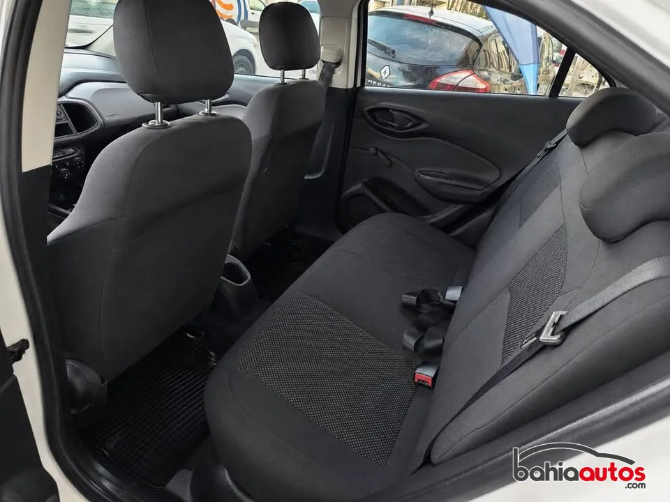 Chevrolet Prisma 2019 usado en Bahía Blanca - foto 8