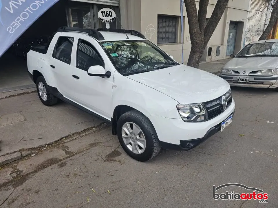 Renault Oroch 2017 usado en Bahía Blanca - foto 2