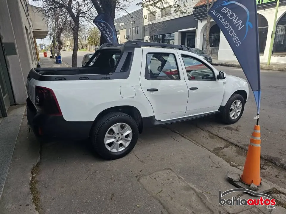 Renault Oroch 2017 usado en Bahía Blanca - foto 3