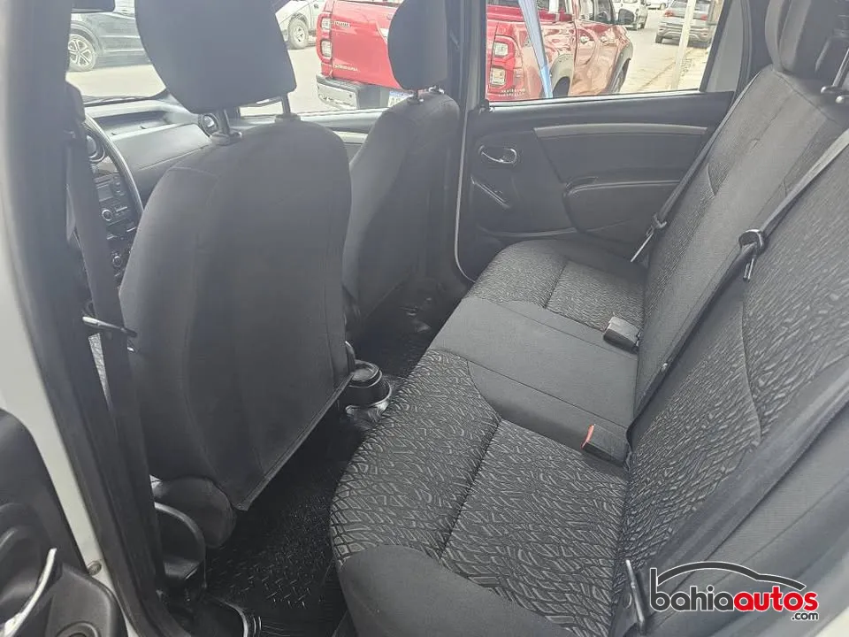 Renault Oroch 2017 usado en Bahía Blanca - foto 7