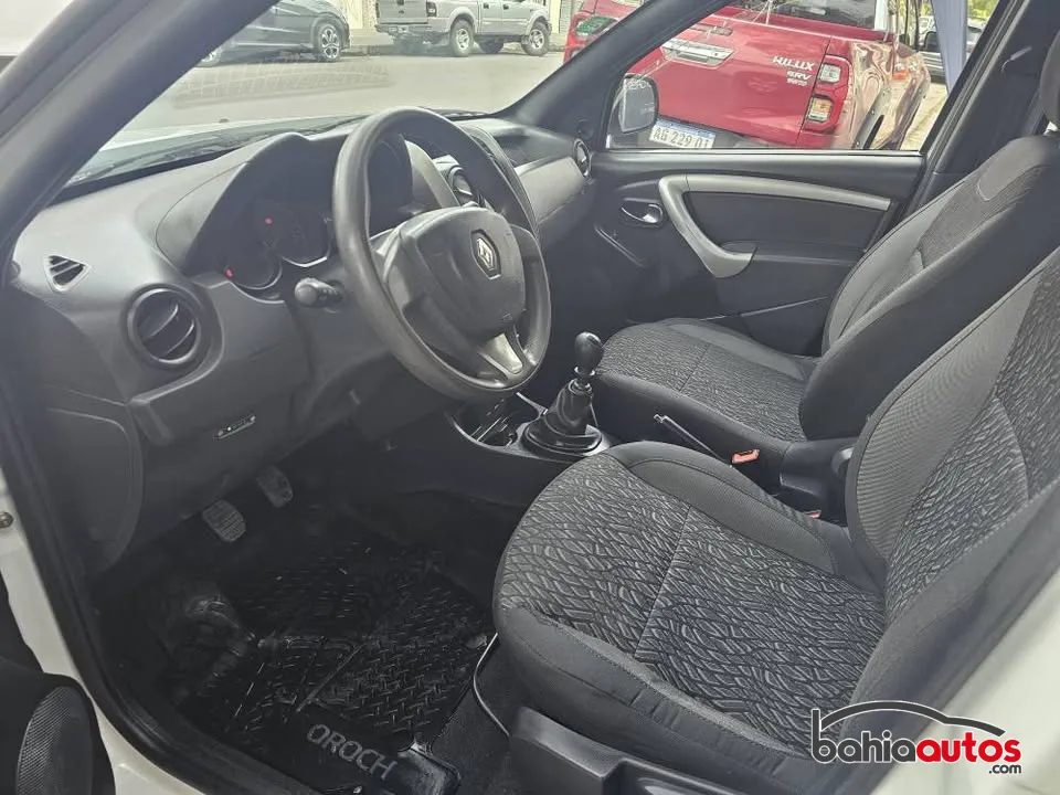 Renault Oroch 2017 usado en Bahía Blanca - foto 8