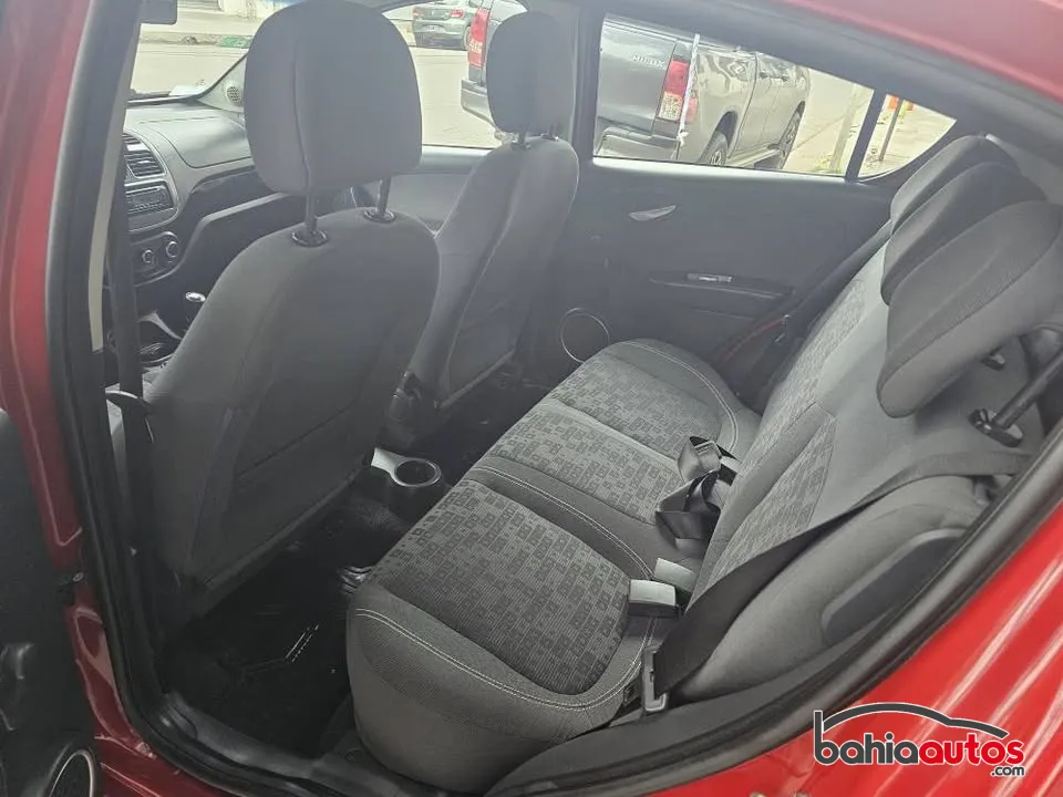 Fiat Palio 2016 usado en Bahía Blanca - foto 7
