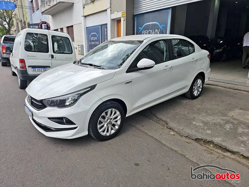 Fiat Cronos 2018 usado en Bahía Blanca - foto 1