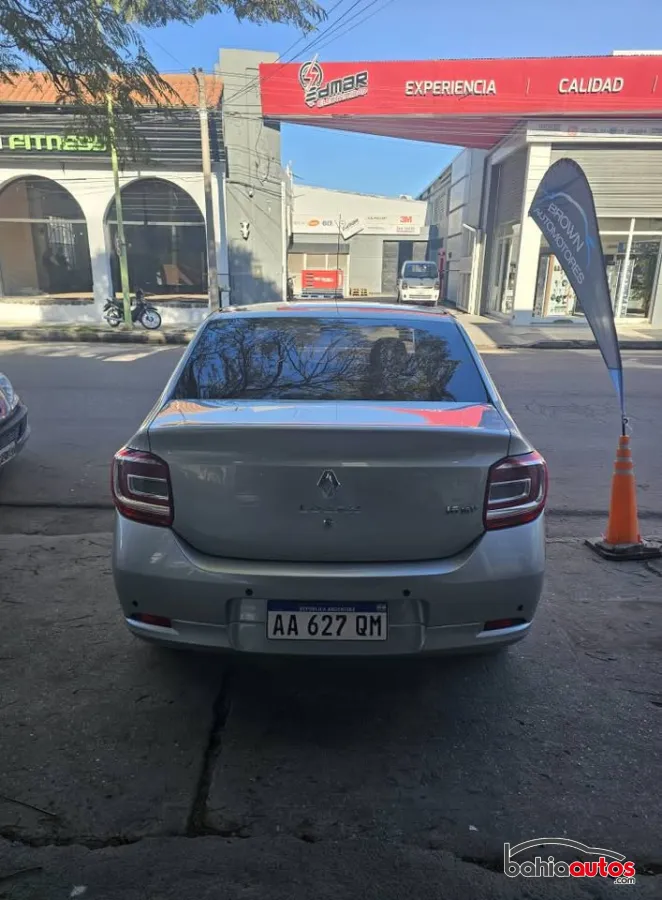 Renault Logan 2016 usado en Bahía Blanca - foto 5