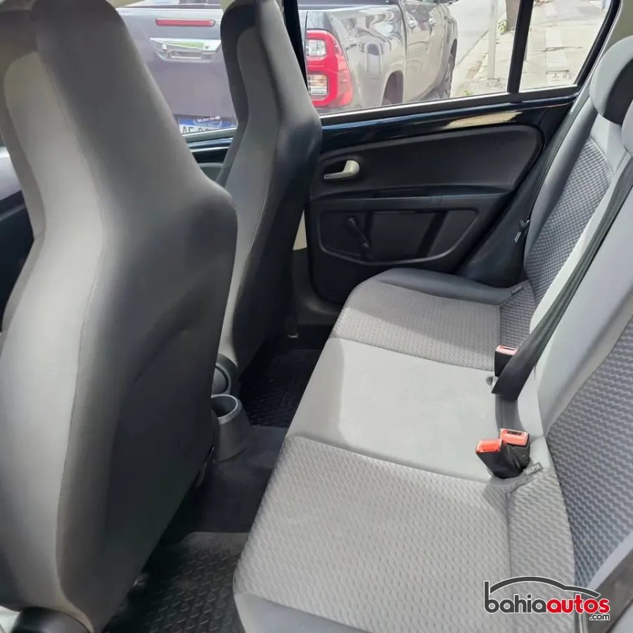 Volkswagen Up 2018 usado en Bahía Blanca - foto 8