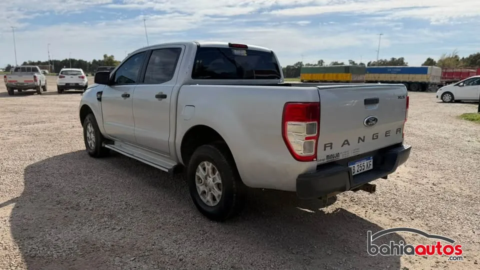 Ford Ranger 2017 usado en Bahía Blanca - foto 2