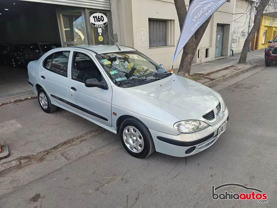 Renault Megane E-Tech 2008 usado en Bahía Blanca - foto 2