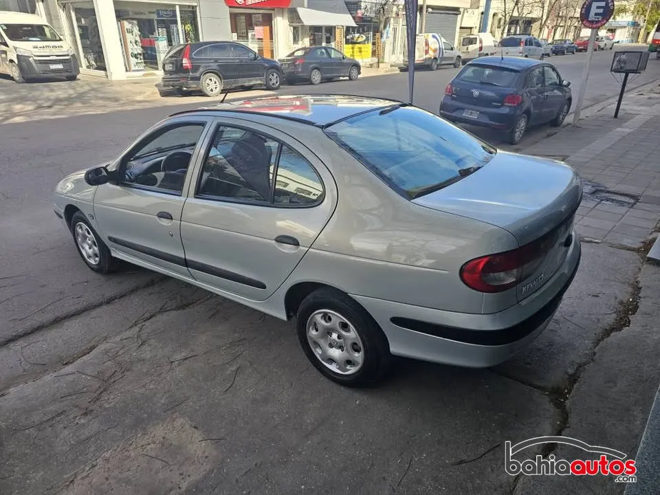 Renault Megane E-Tech 2008 usado en Bahía Blanca - foto 5