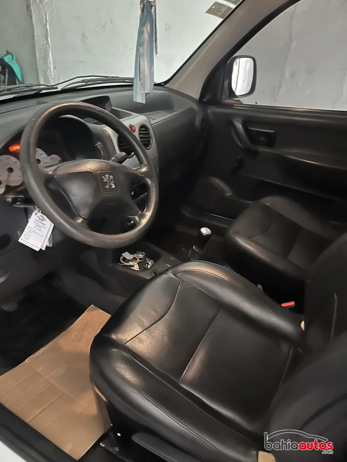 Peugeot Partner 2016 usado en Bahía Blanca - foto 8