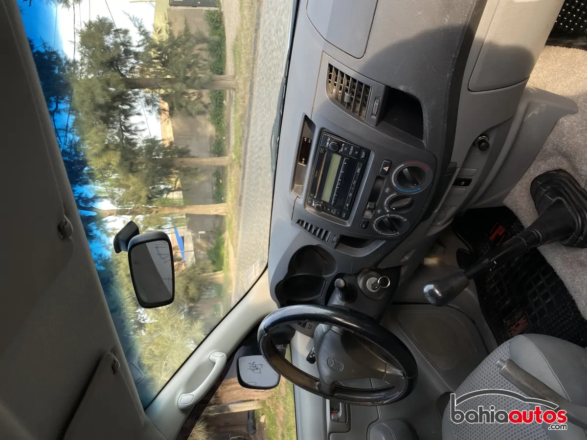 Toyota Hilux 2011 usado en Bahía Blanca - foto 8