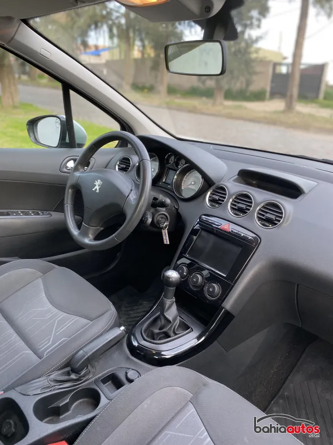 Peugeot 408 2016 usado en Bahía Blanca - foto 5