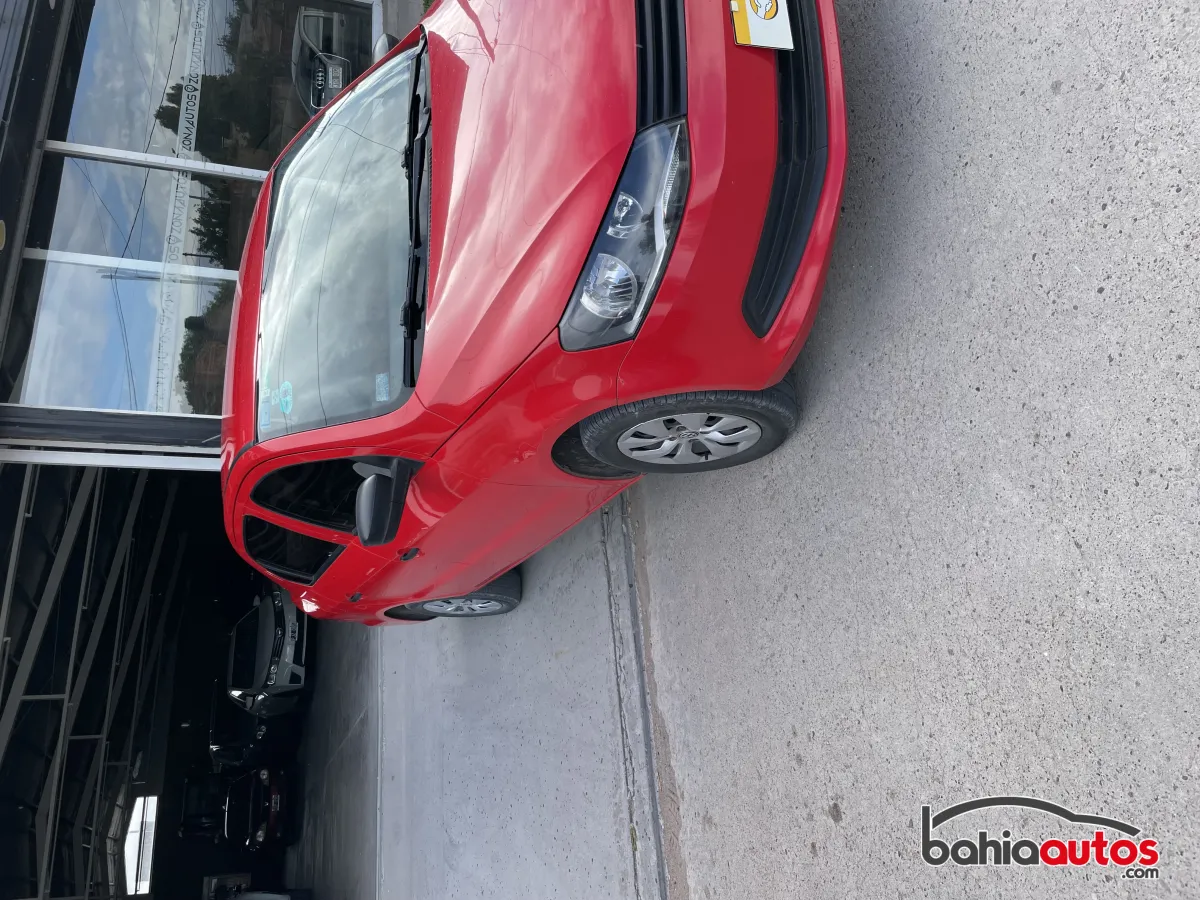 Volkswagen Voyage 2015 usado en Bahía Blanca - foto 6