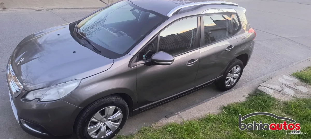 Peugeot 2008 2017 usado en Bahía Blanca - foto 2