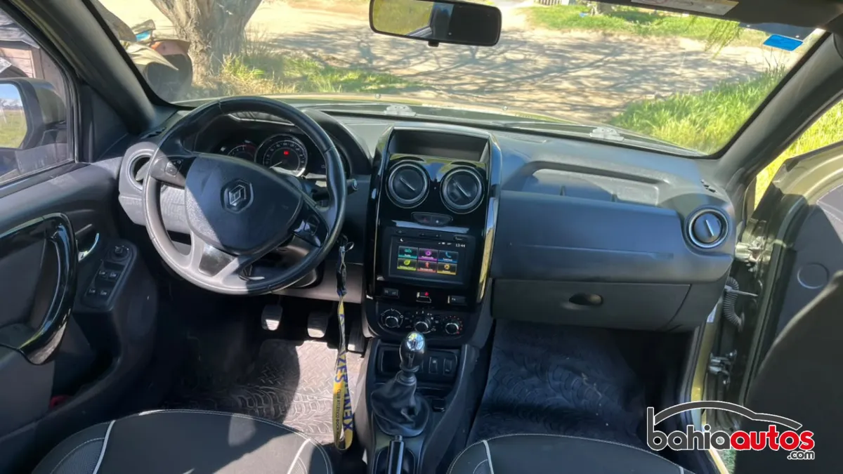 Renault Oroch 2017 usado en Bahía Blanca - foto 4