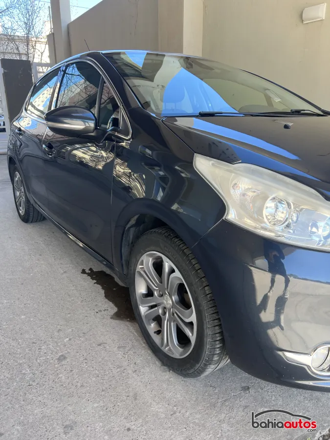 Peugeot 208 2016 usado en Bahía Blanca - foto 3