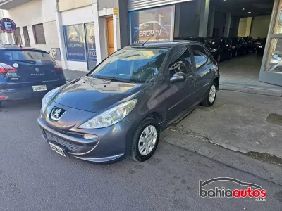 Peugeot 207 2015 usado en Bahía Blanca