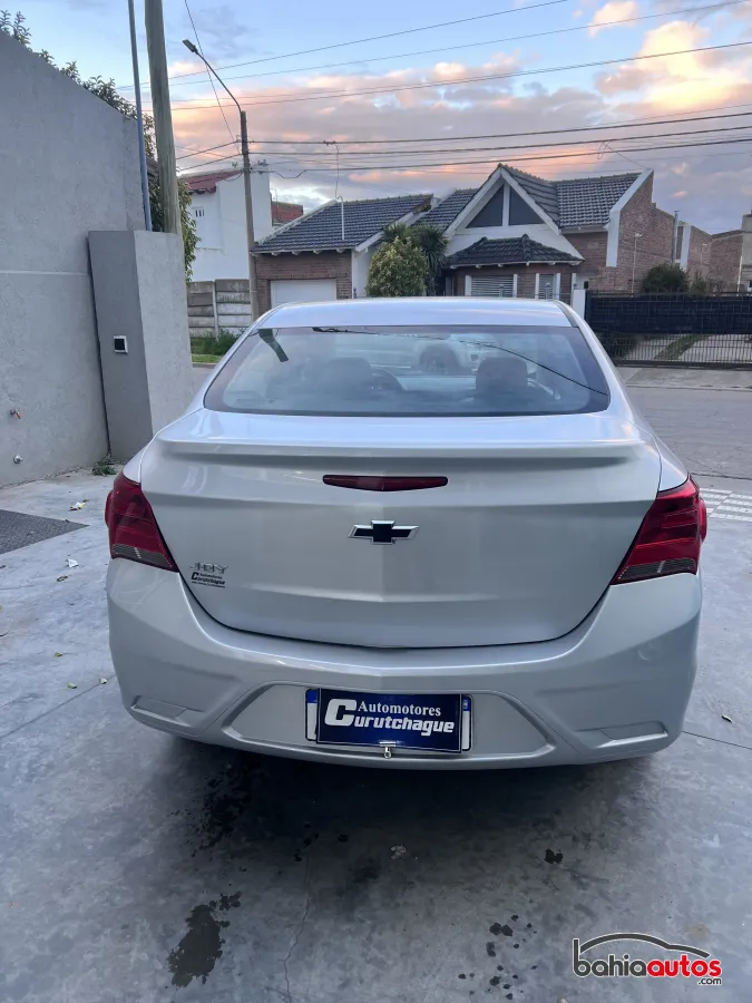 Chevrolet Prisma 2022 usado en Bahía Blanca - foto 2