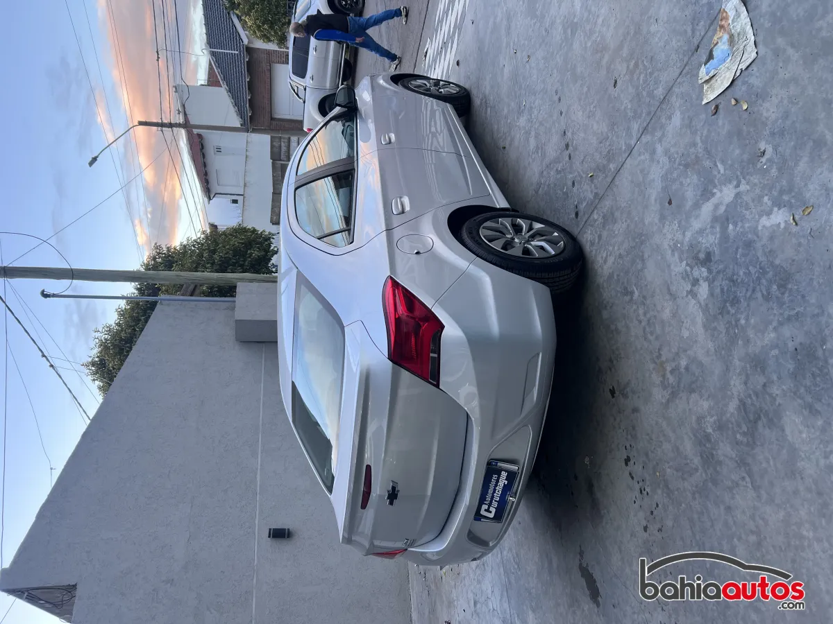 Chevrolet Prisma 2022 usado en Bahía Blanca - foto 5