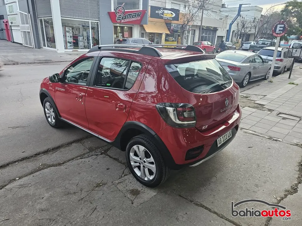 Renault Sandero Stepway 2017 usado en Bahía Blanca - foto 5