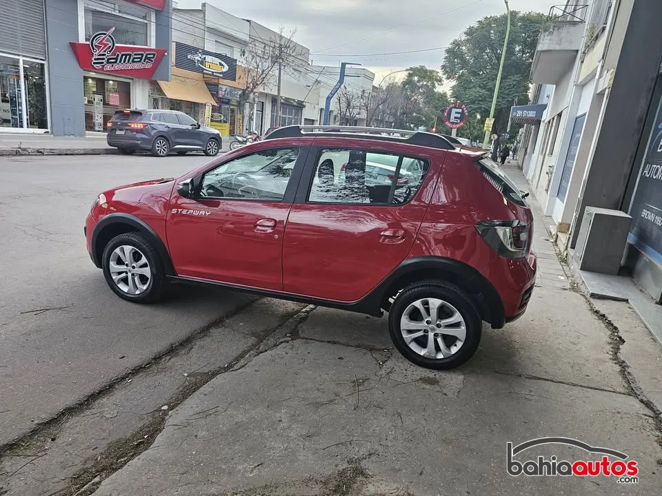 Renault Sandero Stepway 2017 usado en Bahía Blanca - foto 6