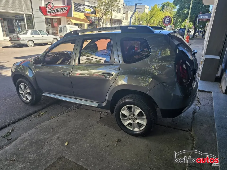 Renault Duster 2017 usado en Bahía Blanca - foto 3