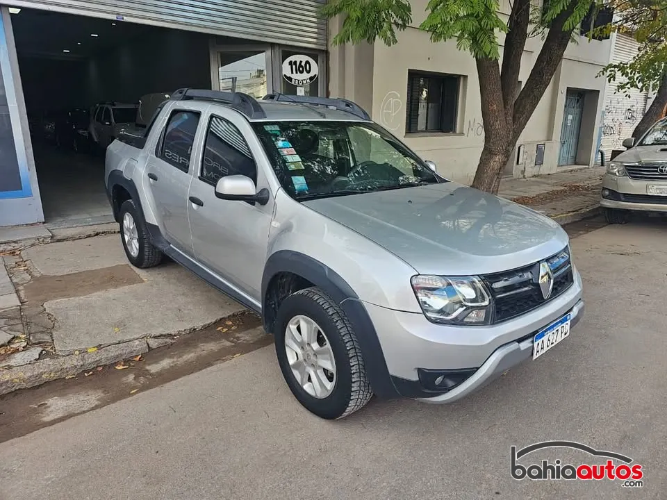Renault Oroch 2016 usado en Bahía Blanca - foto 2