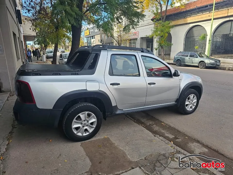 Renault Oroch 2016 usado en Bahía Blanca - foto 4